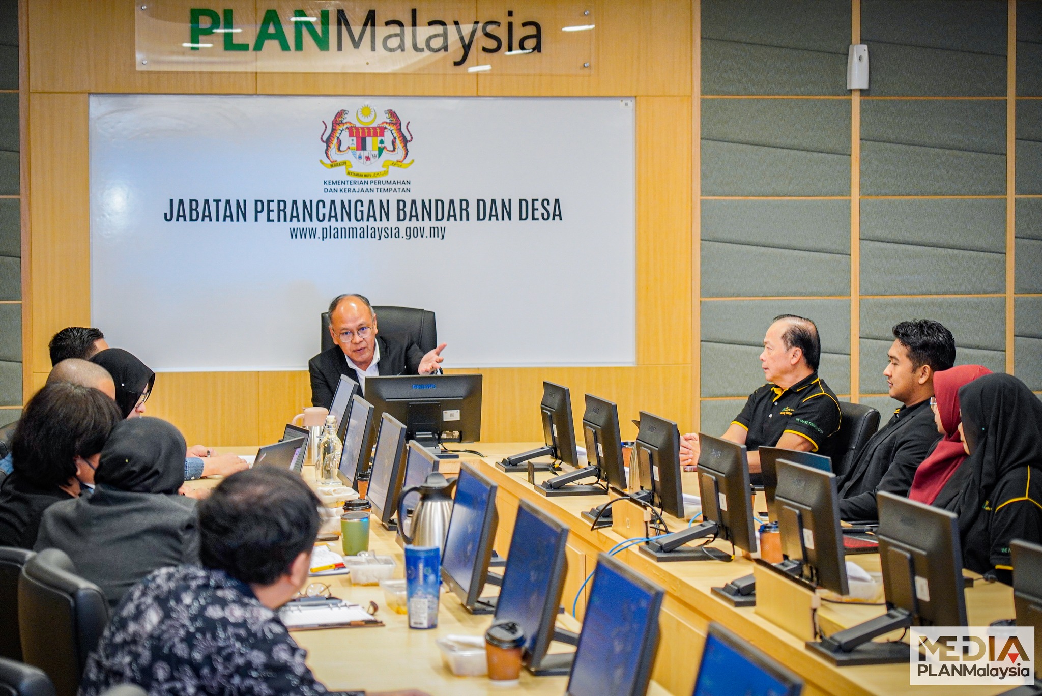 PLANMalaysia and Hispeedcity at the briefing session